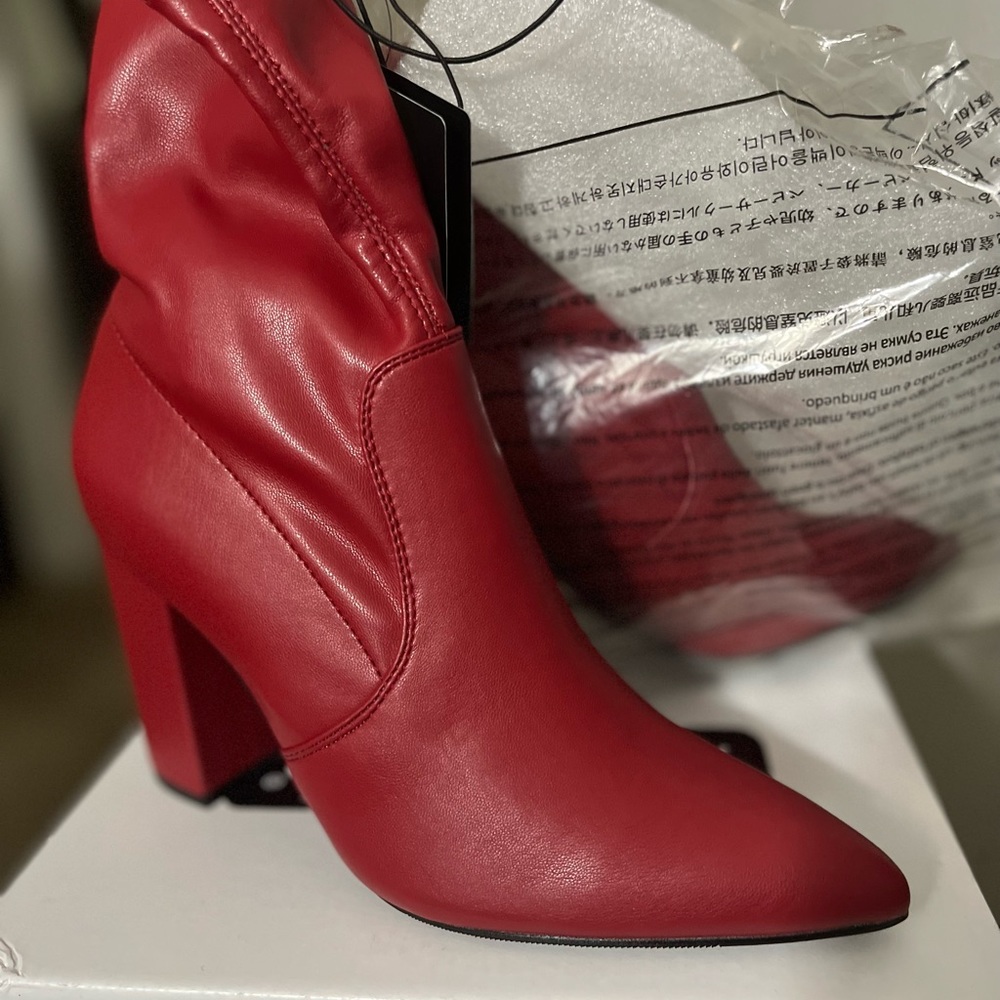 Brand new red forever 21 boots PU size 8